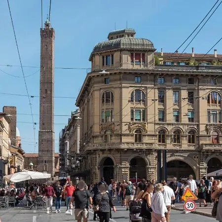 Penzion Piazza San Domenico - Bedinbolognacentro 3*