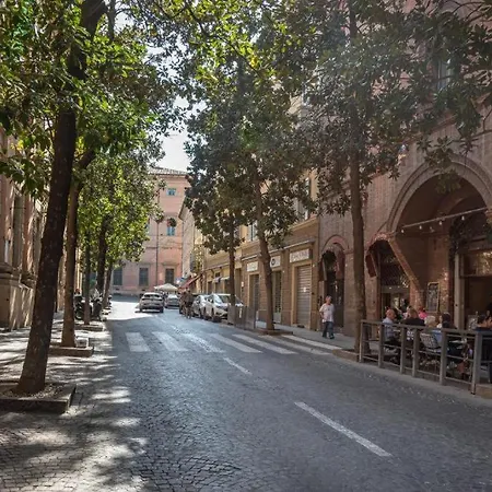 Penzion Piazza San Domenico - Bedinbolognacentro 3*