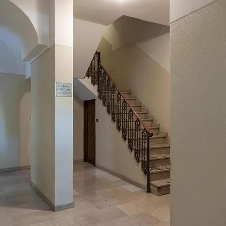 Piazza San Domenico - Bedinbolognacentro Guest house Bologna